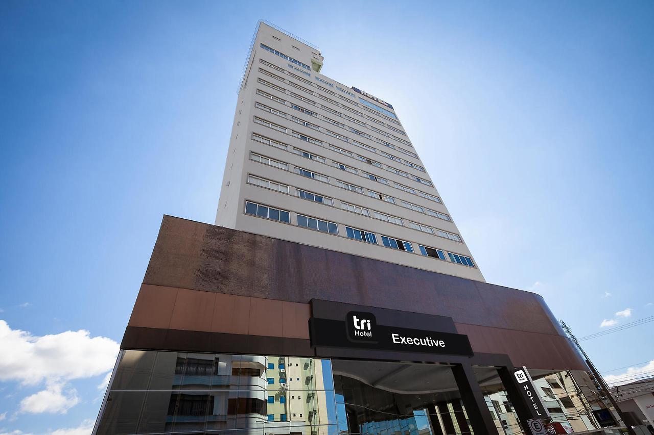 Tri Hotel Executive Brusque Εξωτερικό φωτογραφία