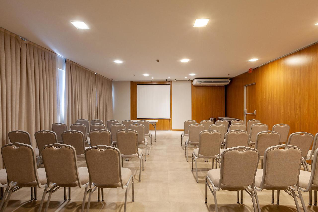 Tri Hotel Executive Brusque Εξωτερικό φωτογραφία