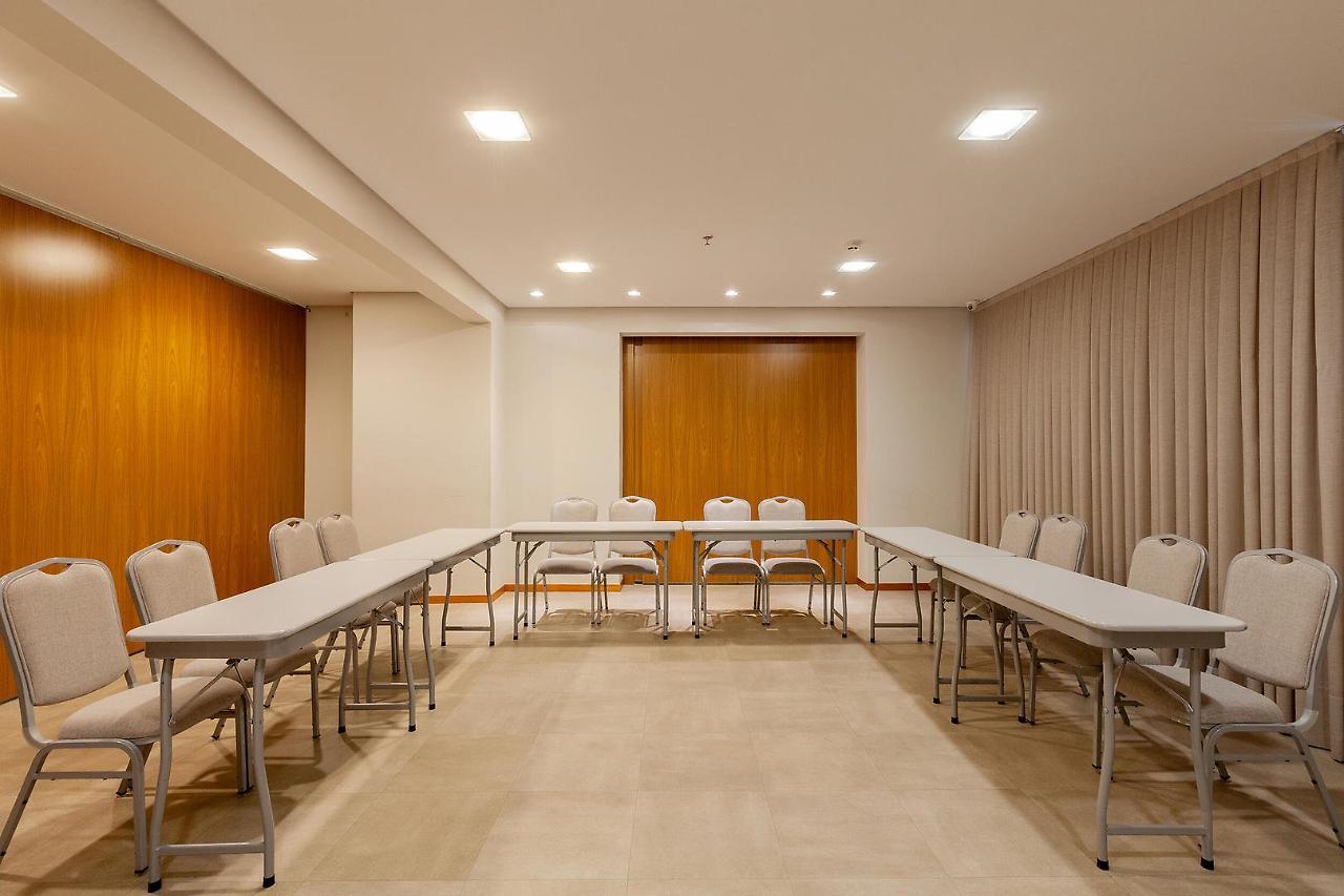 Tri Hotel Executive Brusque Εξωτερικό φωτογραφία